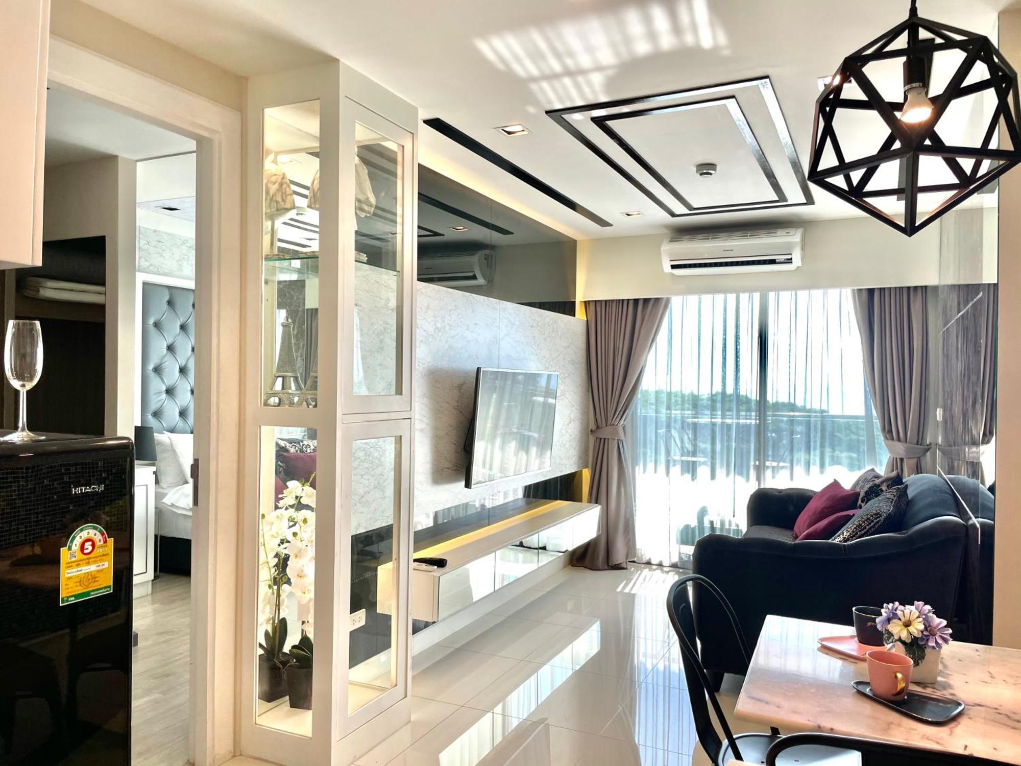 Appartement Deamber Bangsare Pattaya à Bang Sare Extérieur photo
